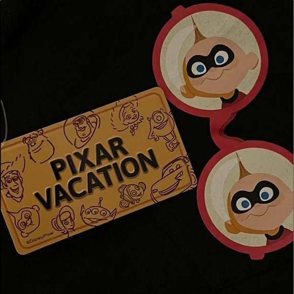 Uniqlo x Pixar - Incredibles Jack Jack Shirt - Picture 3 of 5